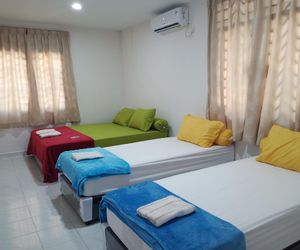 11 min walk to downtown, 3BR for 10pax, FreePickup Batam Indonesia