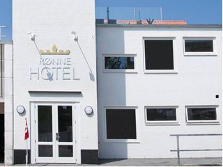 Фото отеля Rønne Hotel
