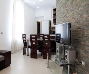 Hi-Tech Apartment next to Opera House Lvov Ukraine