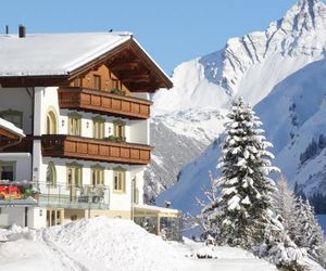 Pension Bergland Lech Austria