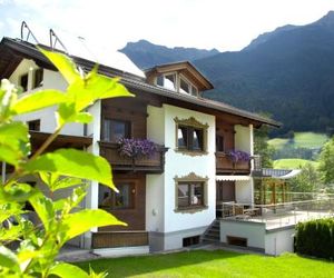 Pension Tina Neustift Austria