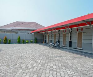 RedDoorz near RS Samaritan Palu Palu Indonesia