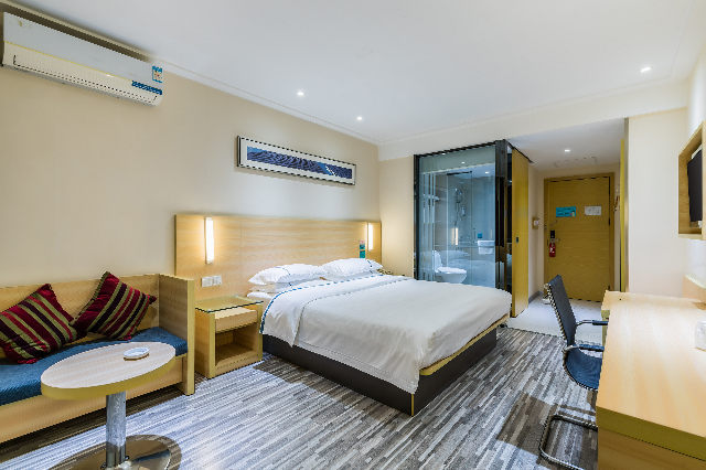 Hotel Photo 12