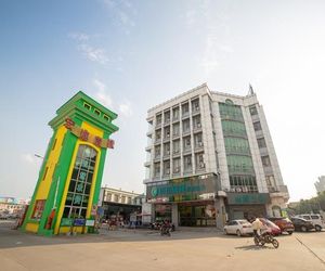 City Comfort Inn Yulin Hongjin Zhongding Park Holiday Branch Congyi China