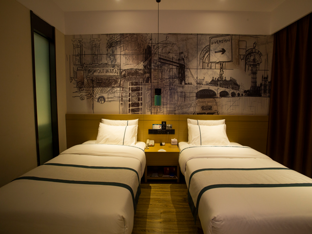 Hotel Photo 6