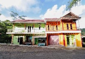 Serut 2 Homestay Kejayan Indonesia