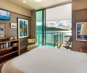 Yacht Club 19 Villa Bijou De Mer Ocean Front Private Pool 2 Buggies Hamilton Island Australia