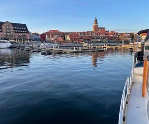 Ferienwohnung am Yachthafen Waren Müritz Waren Germany