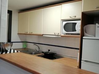 Фото отеля Apartamentos Dos Torres Gandalf - Excelente ubicación centrica con gar