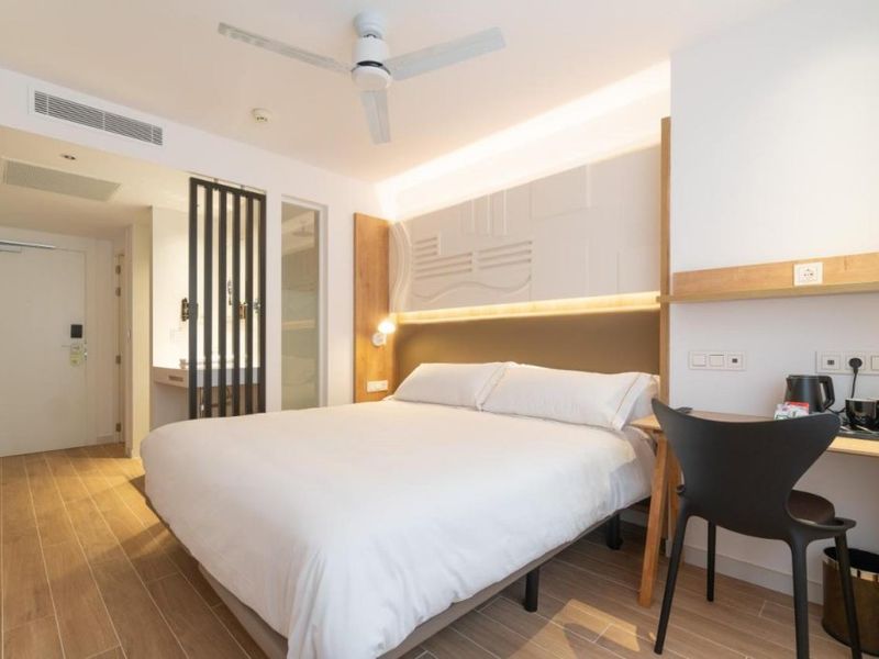 Hotel Photo 4