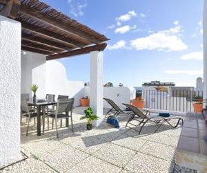 CALMA BEACH, LITTLE VILLA, SOLARIUM, POOL & BBQ. Benajarafe Spain