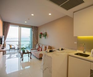Seaview  Apartment Hotel Room A Pattaya Thailand
