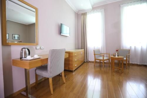 Hotel Photo 16