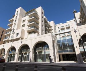 Trust Inn -Haneviim Court Balcony & Parking Jerusalem Israel