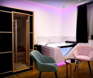 Le Vénus - Appartement SPA Privatif Balnéo Sauna Dijon France