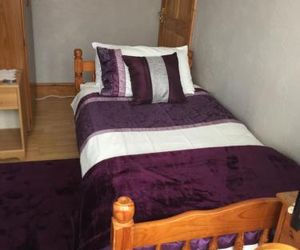 SINGLE ROOM WITH EN-SUITE and USE OF KITCHEN Tonbridge United Kingdom