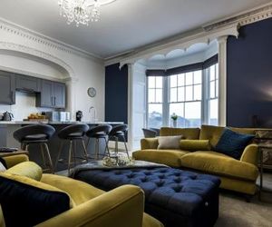Pieces of Eight - 2 Bedroom Apartment - Tenby - (Windsor House) Tenby United Kingdom