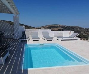 DreamCatcher, Sea view & jacuzzi/pool, Paros Marathi Greece