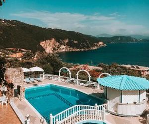 Dolphin Apartments 2 Parga Greece