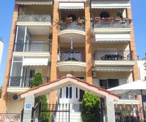 Cosy groundbase apartment Michianio Greece