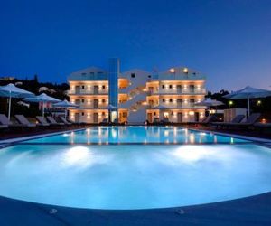 V Luxury Suites Perama Greece