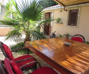Charming Unique Apartment For 4 Vela Luka Croatia