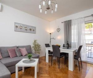 Apartment Beba Dugi Rat Croatia