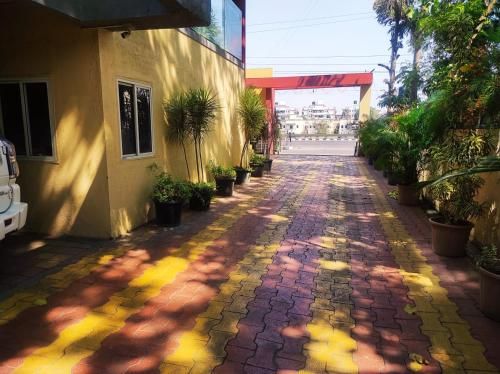 Hotel Manasi Royal