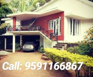Nettigeri Estate stay Madikeri India