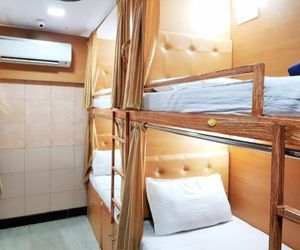 HexHostel MK Dormitory Malad India