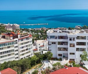 Просторная квартира - студия обустроенная для комфортного проживания. Jalta Autonomous Republic of Crimea