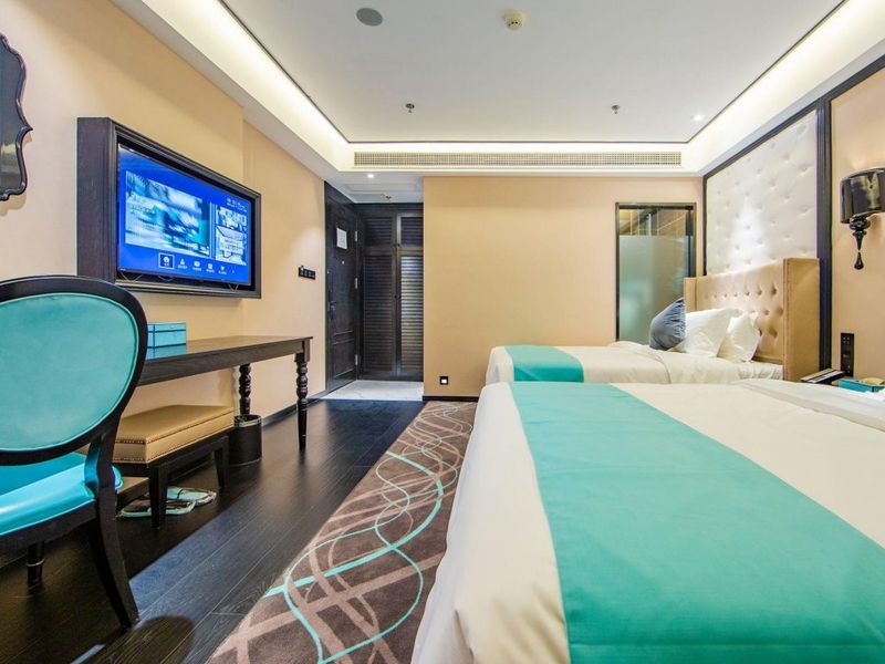 Hotel Photo 10