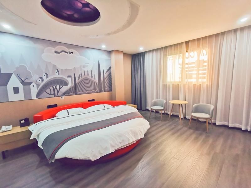 Hotel Photo 7