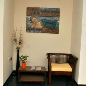 NearBy Hotel