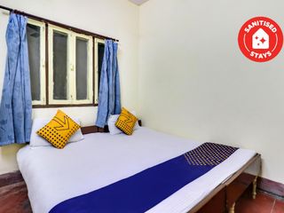 Фото отеля SPOT ON 66108 Hotel Awadh Kailash Inn
