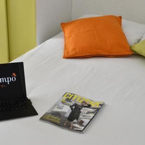 NearBy Hotel