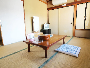 NearBy Hotel