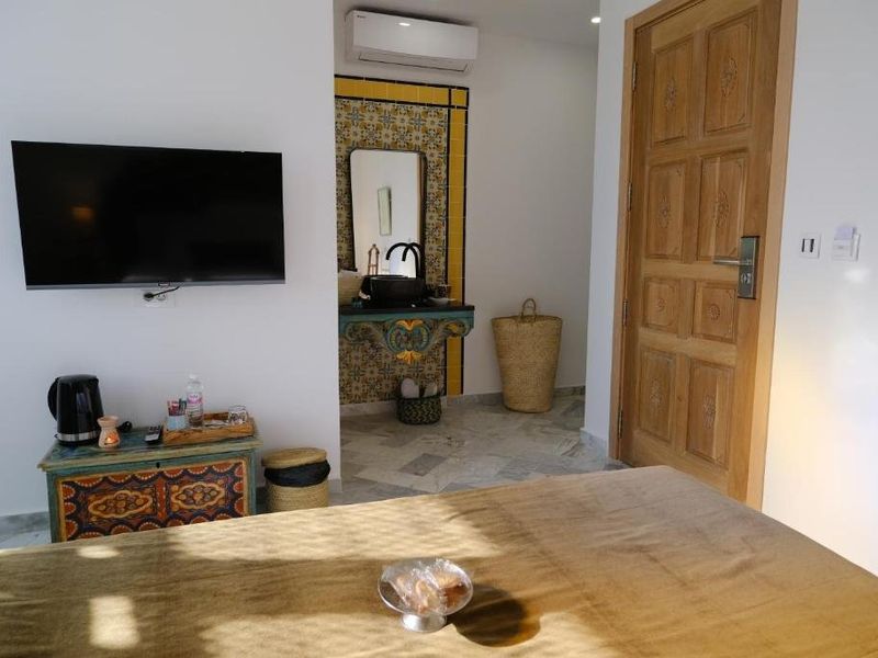 Hotel Photo 9