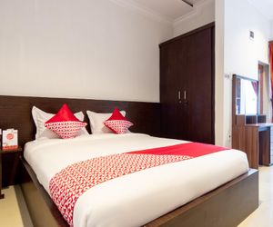 OYO 1371 Carofin Guest House Medan Indonesia