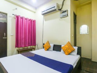 Hotel pic SPOT ON 61834 Haidri Inn