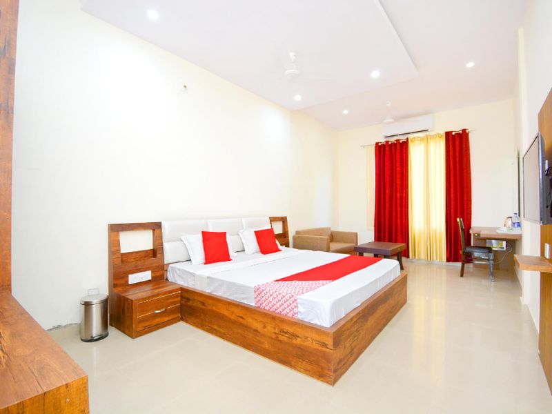 Hotel Photo 1