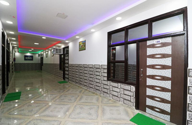 OYO 29701 Sagar Palace