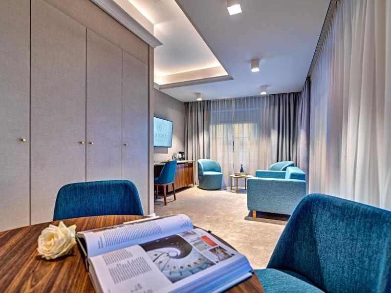 Hotel Photo 5