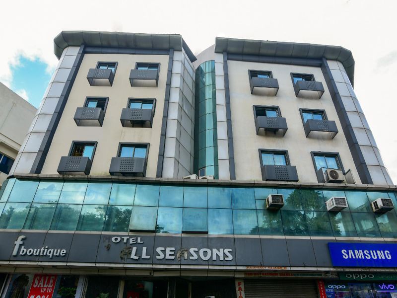 Hotel Photo 1