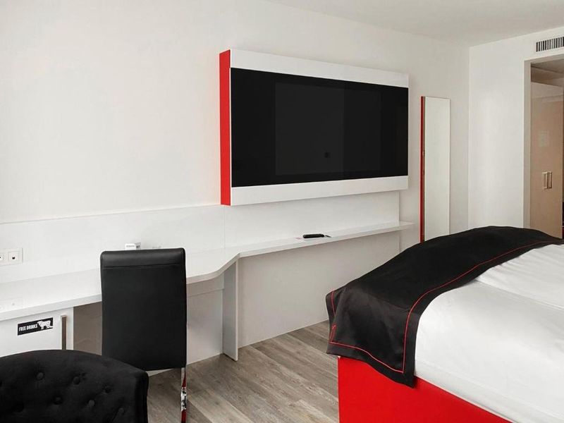 Hotel Photo 6