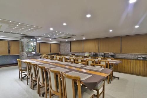 hotel shiv international