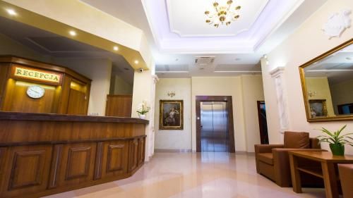 Hotel Photo 1