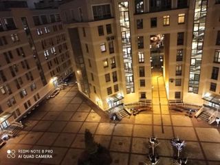 У Биржевой площади и Стрелки Васильевского острова