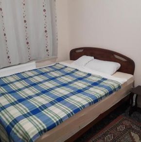 NearBy Hotel