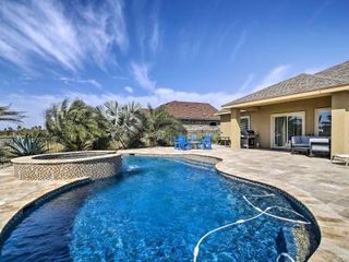 Hotel pic Laguna Vista Resort-Style Home, Private Pool and Spa